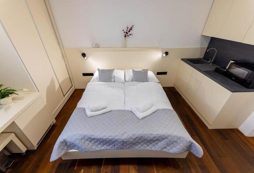 Pension Chmelnice