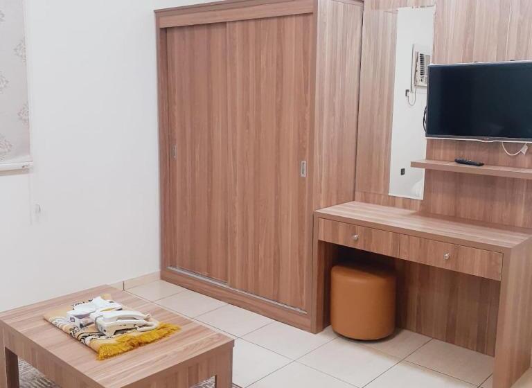 أسفار الأولى