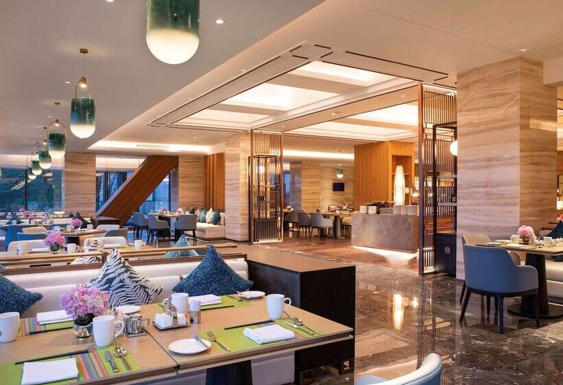 هتل Pullman Yuxi Falcon