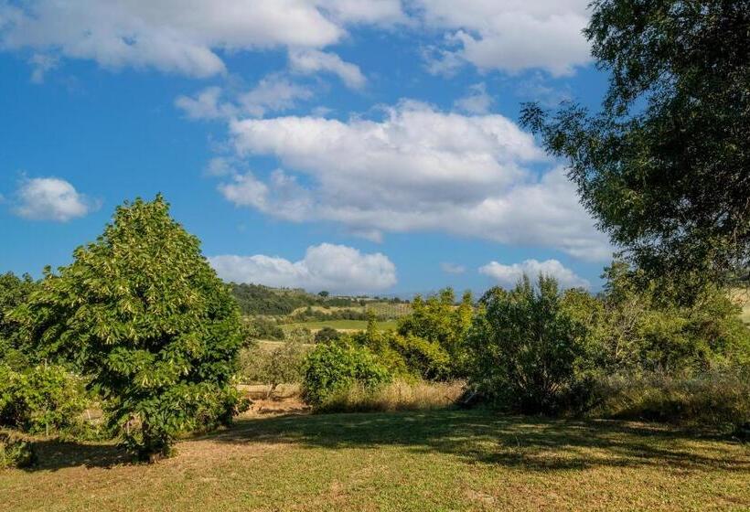 בית מלון כפרי Stella Nord Podere Carbone