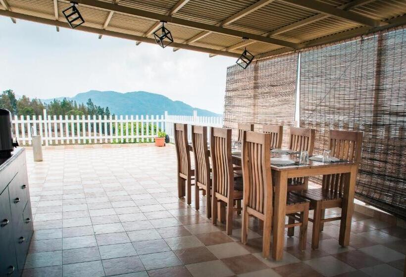 هتل Tranqville Resorts