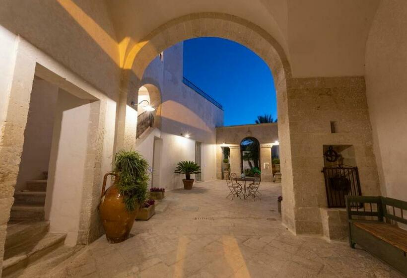 ベッドアンドブレックファースト Palazzo Angelica   Luxury Retreat Otranto
