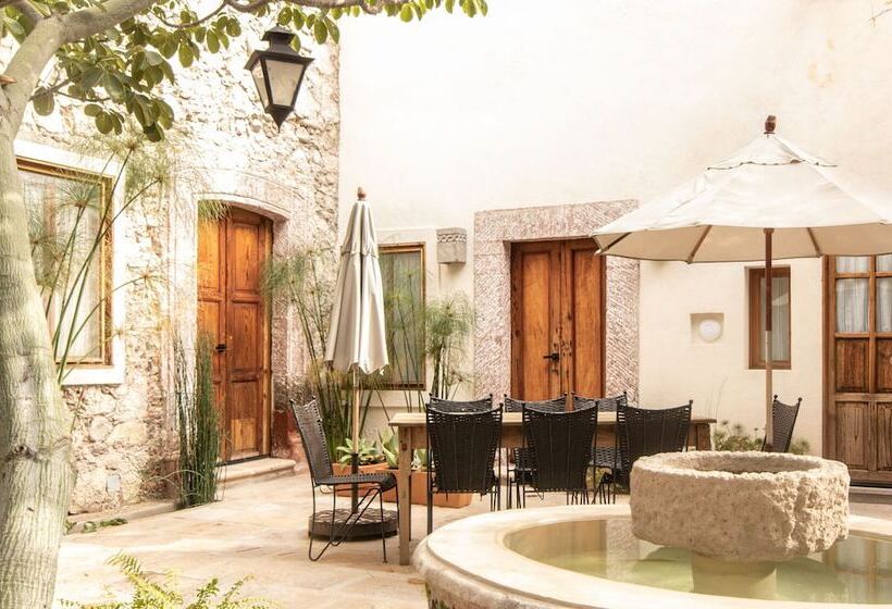 هتل Orchid House San Miguel De Allende