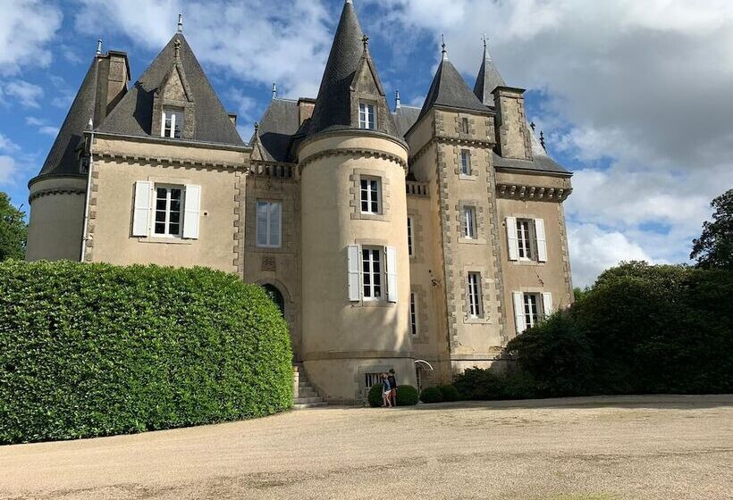 פנסיון Le Domaine Du Château De Launay Guen