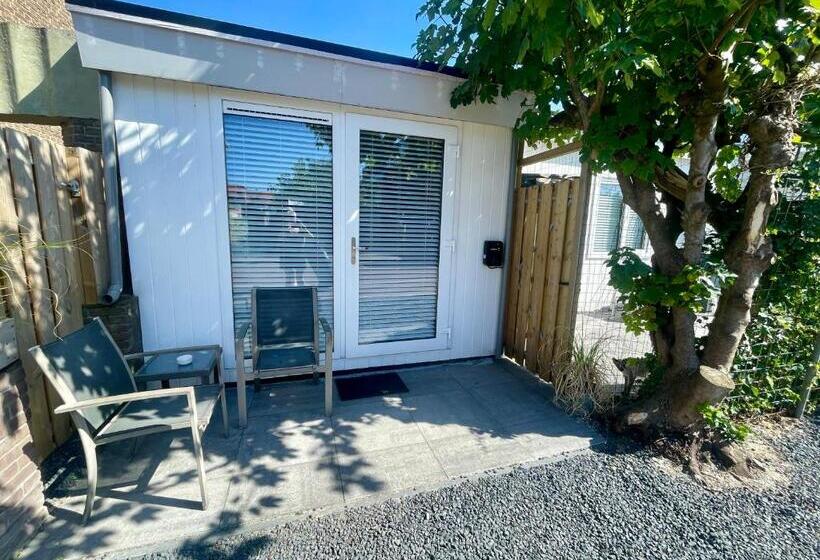 پانسیون Royal Green