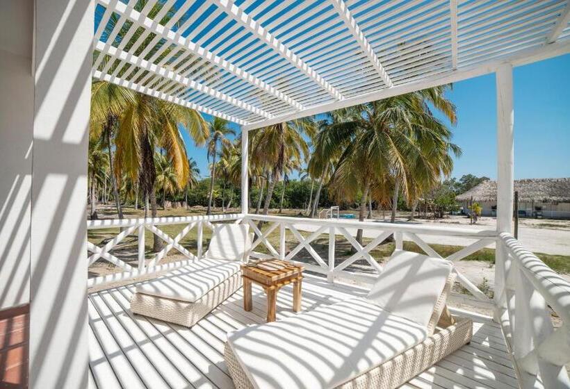 استراحتگاه Quinta Del Mar Crystal Beach