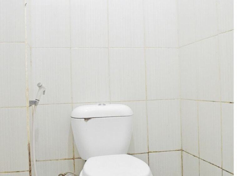 فندق Spot On 91660 Red Rose Guest House