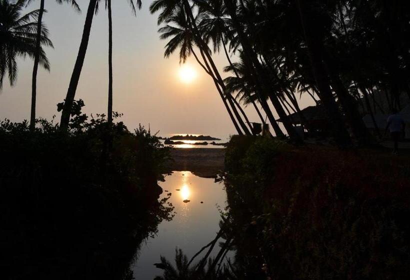 منتجع Cola Beach Sunset Bay