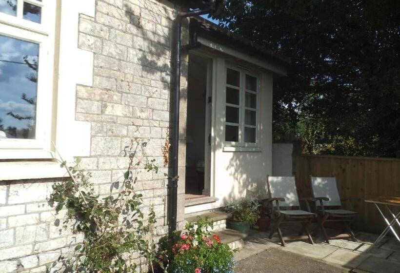 민박 Conygre Bungalow