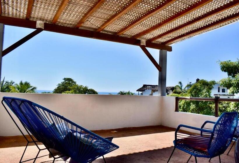 هتل Carri Surf Studio