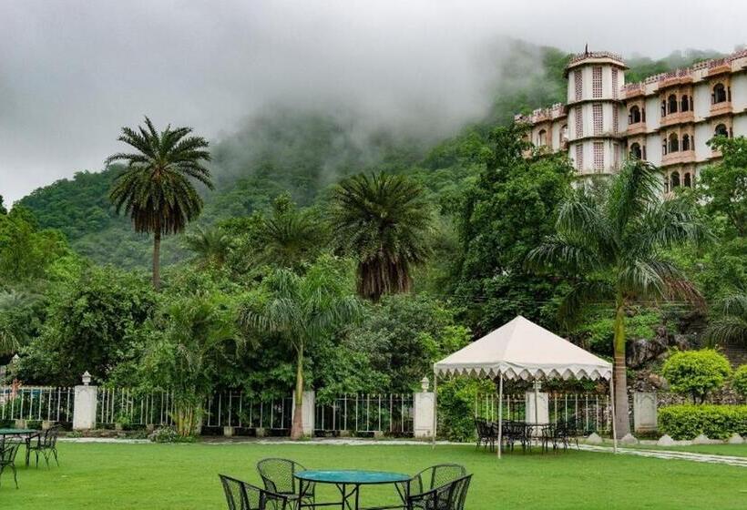 Aaram Baagh   A Luxury Nature Resort