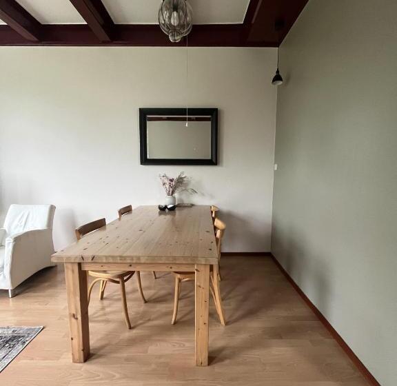 ユースホステル Vakantiehuisjes Marsherne
