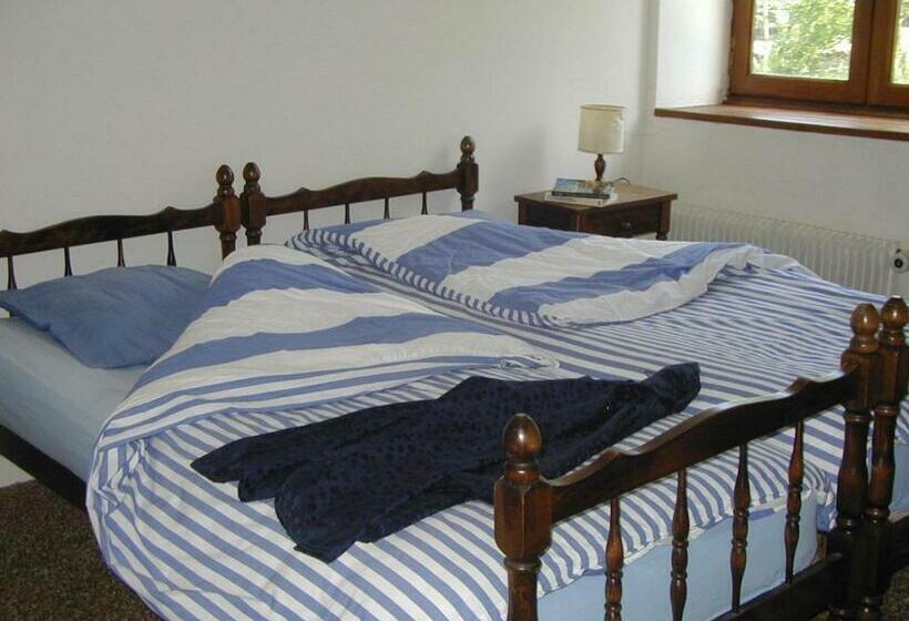 Bed and Breakfast La Fontaine Des Thiolles