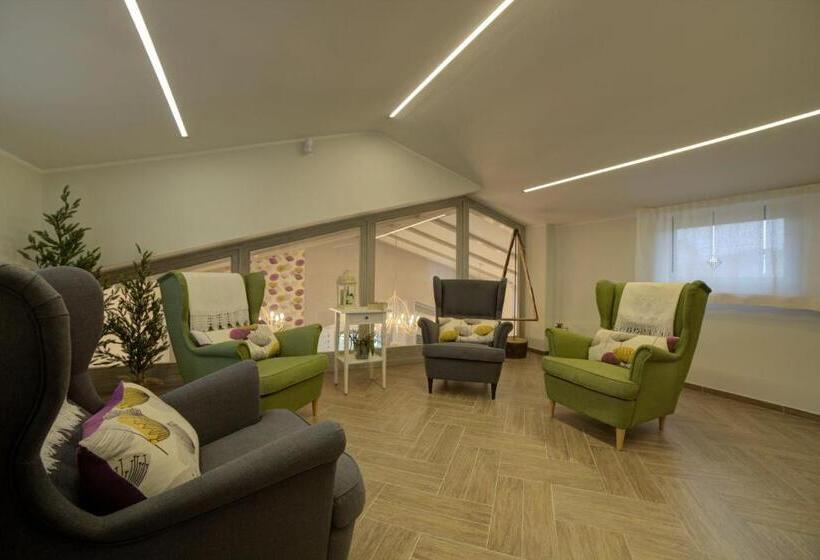 مبيت وإفطار Villaggio Cristina