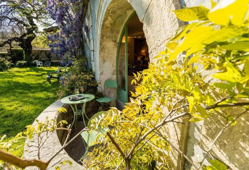 ホテル L Auberge Du Cèdre