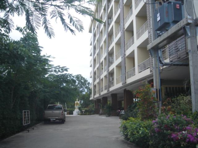 Huahinbluesky Condominium