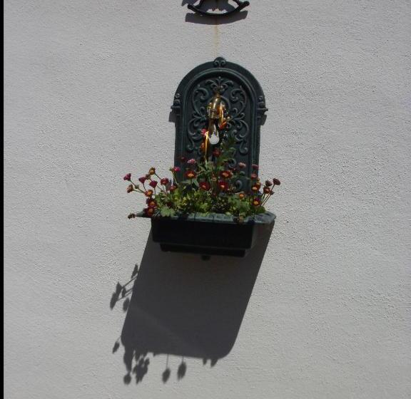 ペンション Haus Klara