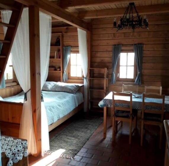 بنسيون Kiskemence Vendégház Szatta