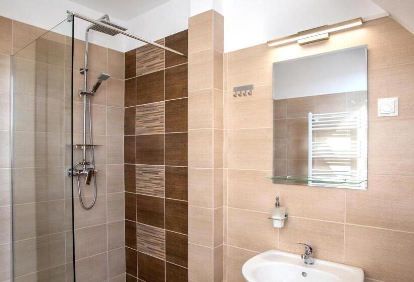 צימר Csató Panzió   Pensiunea Csató