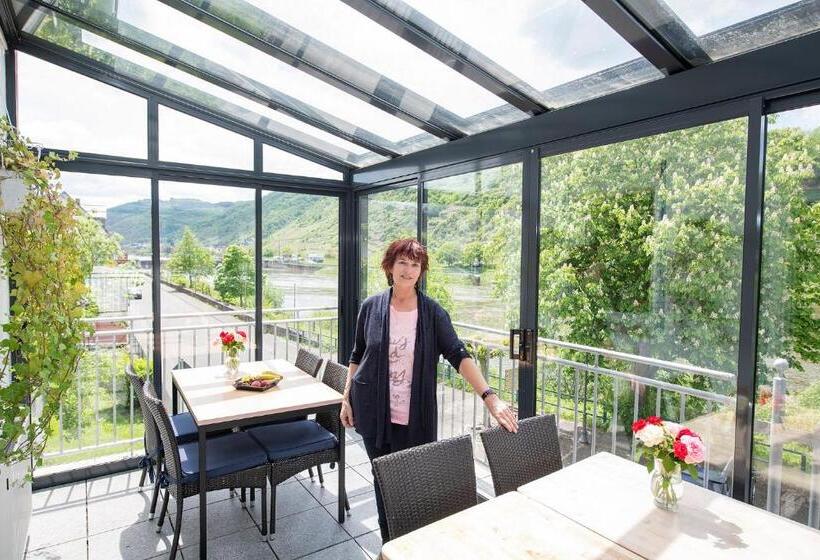 ベッドアンドブレックファースト Gästehaus Mona Lisa