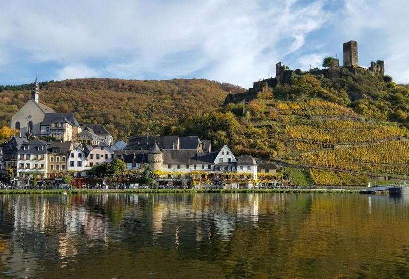 ベッドアンドブレックファースト Gästehaus Mona Lisa