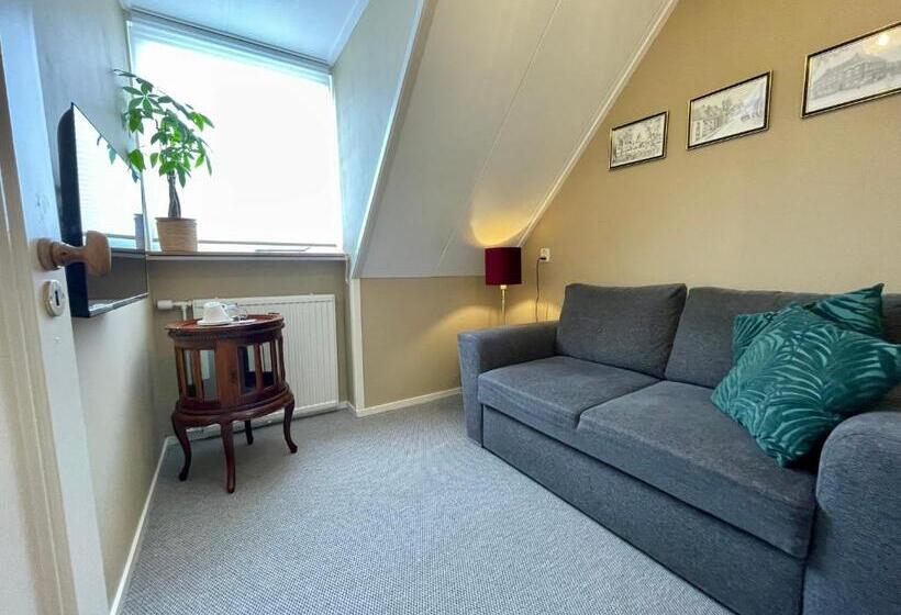 ベッドアンドブレックファースト Herberg Het Rechthuis