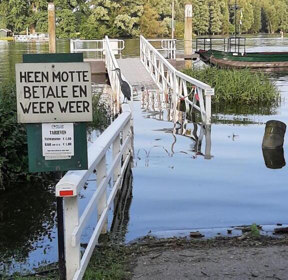 ベッドアンドブレックファースト Thuis Bij Elles