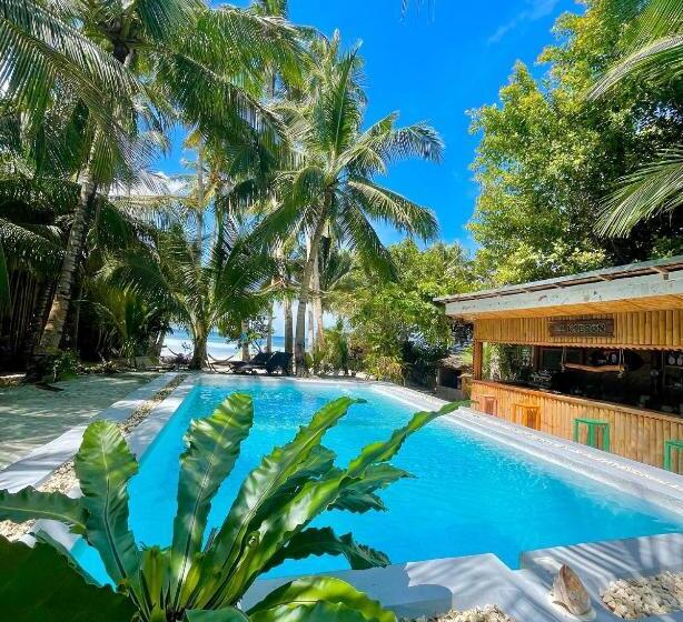 فندق Apo Diver Beach Resort