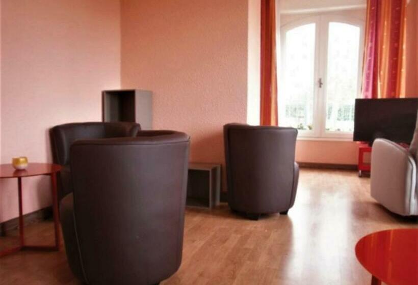 ホテル Résidence Hôtelière Du Magnoac