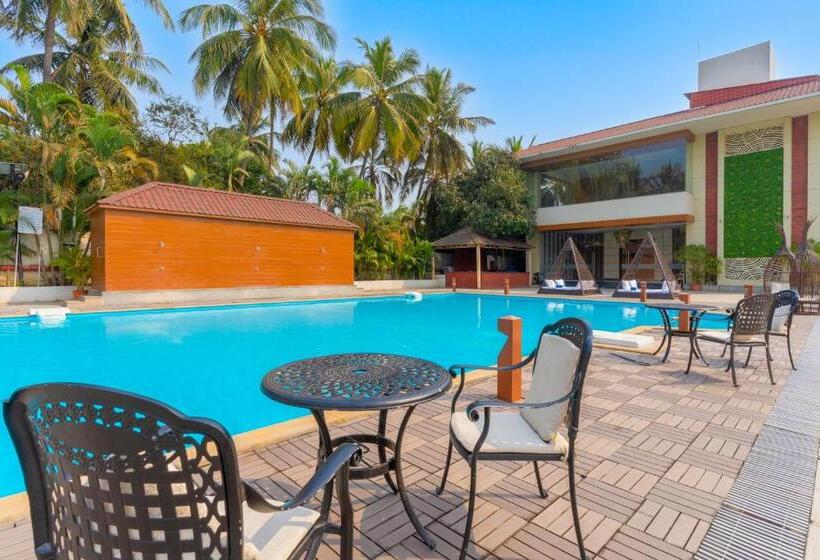 فندق Treat Beach Resort