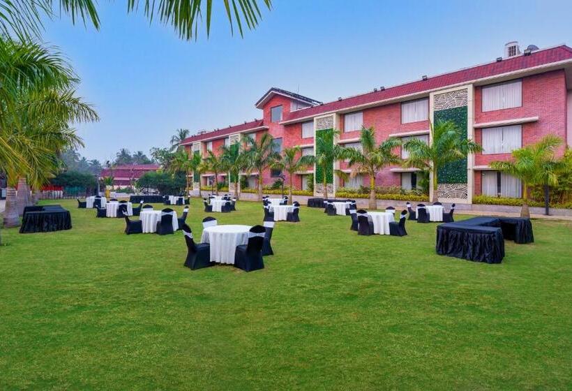 فندق Treat Beach Resort