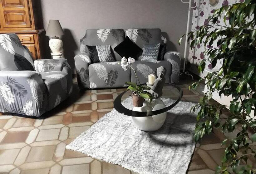 膳宿费 L Orchidee