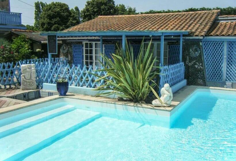 펜션 La Maison Mosaic Medoc   Gîtes