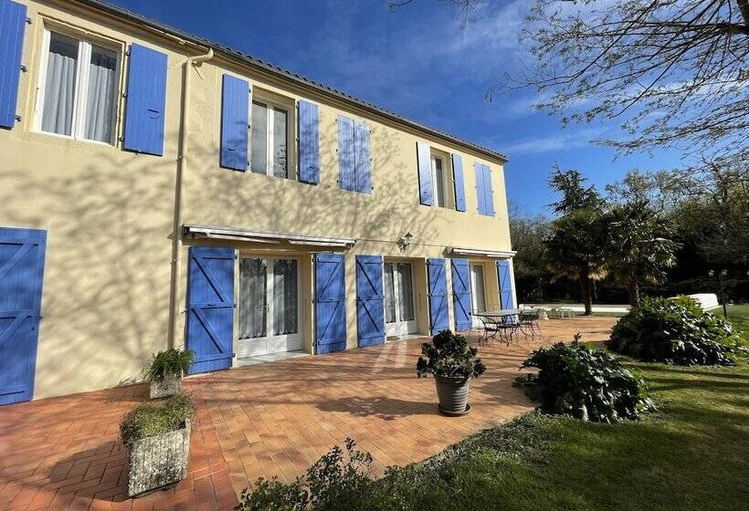 펜션 Les Trois Cèdres