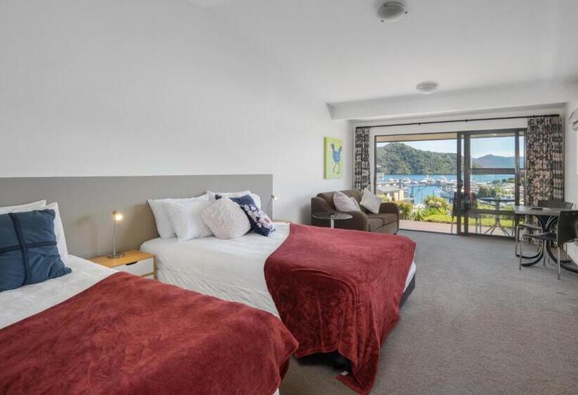 Harbour View Motel