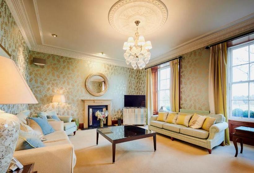 فندق Alexander Residence