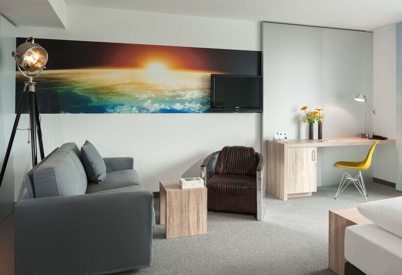 هتل Essential By Dorint Stuttgart/airport