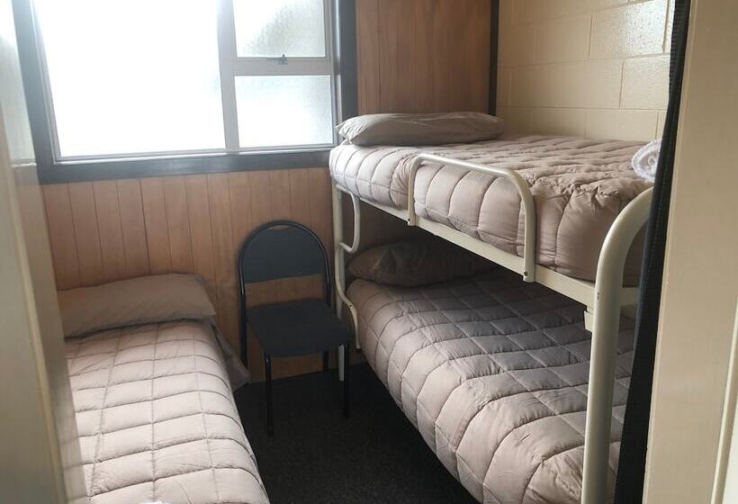 בית מלון כפרי Greymouth Seaside Top 10 Holiday Park