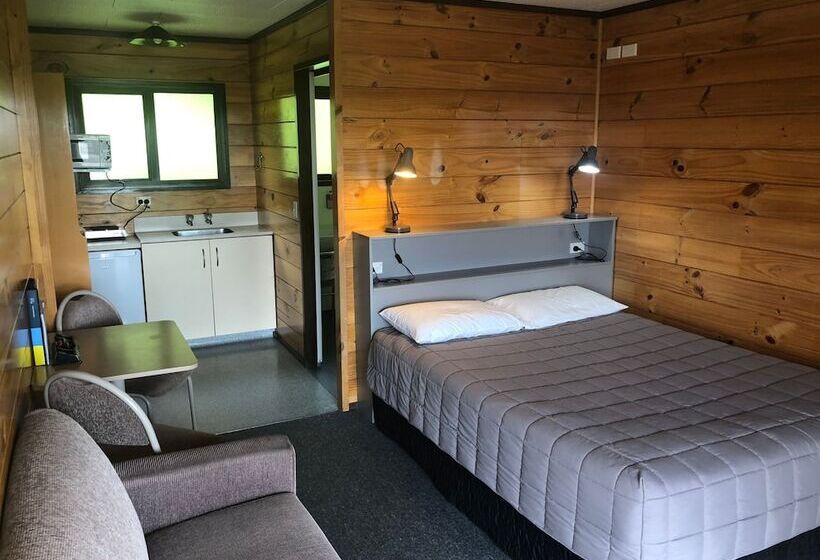 בית מלון כפרי Greymouth Seaside Top 10 Holiday Park