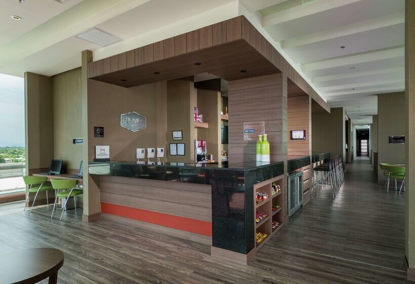 هتل Hampton By Hilton Valledupar