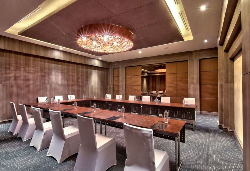 فندق Hilton Nay Pyi Taw