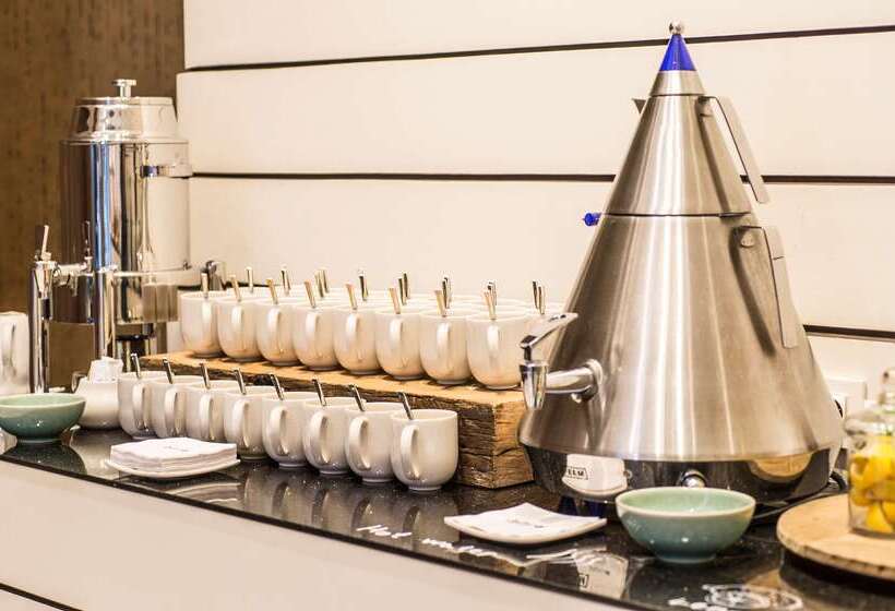 Radisson Collection Hotel, Old Mill Belgrade