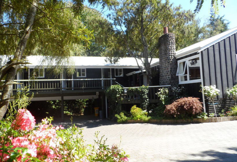 مُتل Sportsmans Lodge