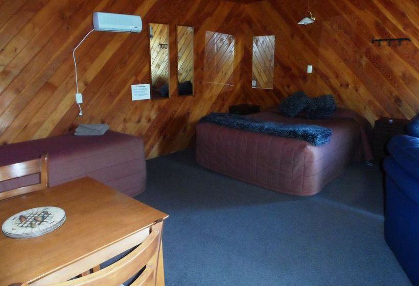 مُتل Sportsmans Lodge