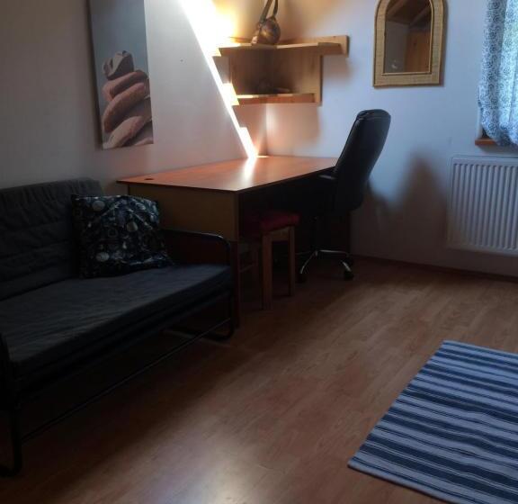 ベッドアンドブレックファースト Cosy Rooms On The Lake Near Budapest And The Airport