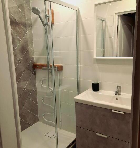 مبيت وإفطار Les Roches Restaurant & Chambre D Hotes