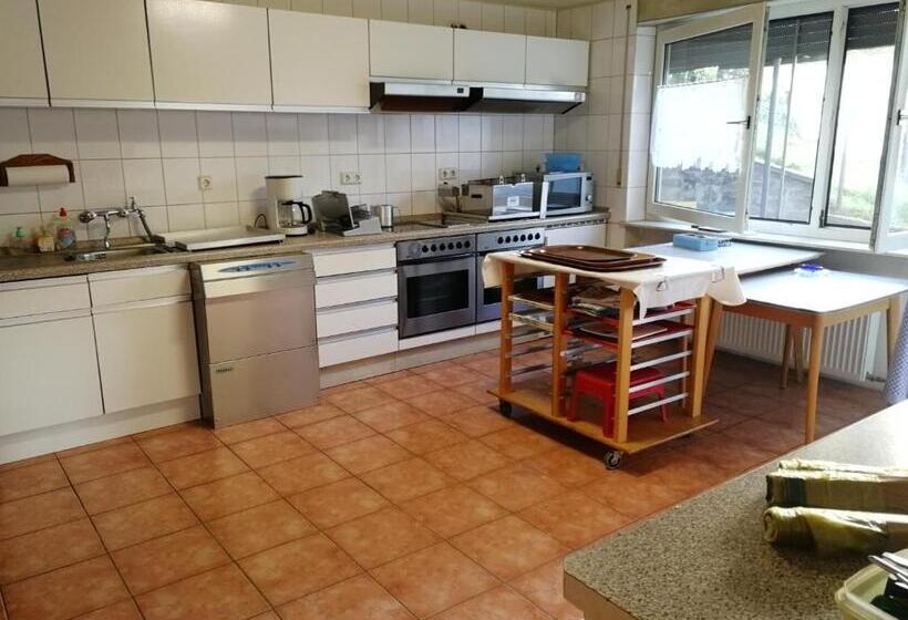 ホテル Gasthaus Hochwald