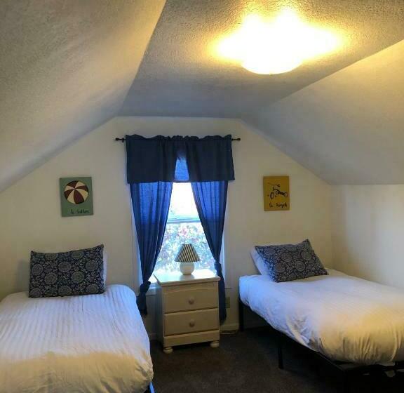 فندق Guesthouse Cannon Beach