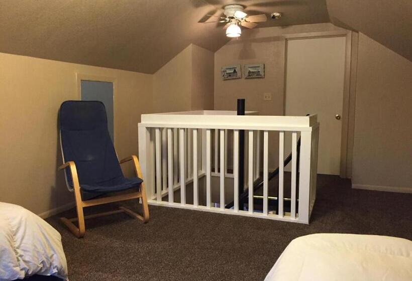 فندق Guesthouse Cannon Beach