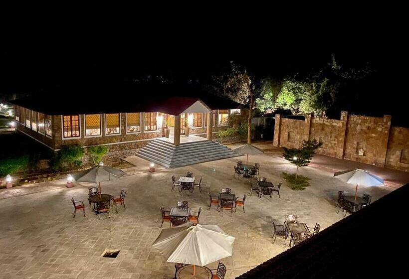 فندق Sariska Safari Lodge